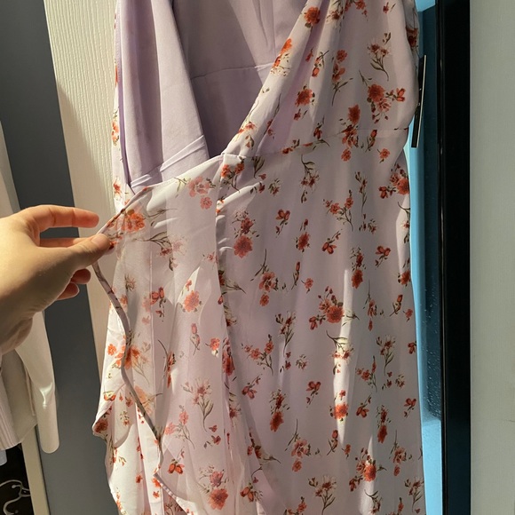 NWT Lulus floral dress - Picture 4 of 8